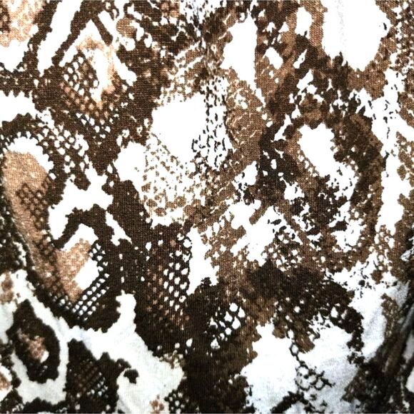 Panhandle NWT Brown & Cream Snakeskin Print On/Off Shoulder Blouse Plus Size XXL - Picture 6 of 10